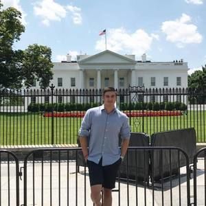 Meet your Posher, Alex